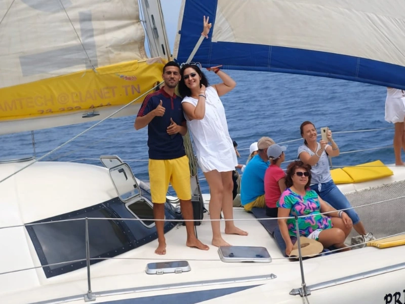 CATAMARAN GROUP 2H
