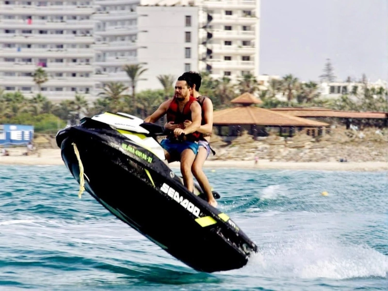 JET SKI & PARASAILING