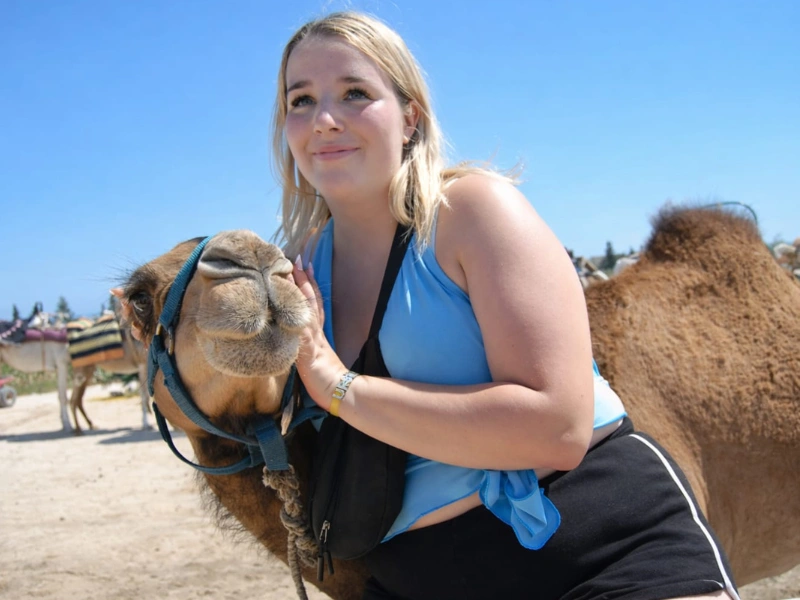 CAMEL TOUR